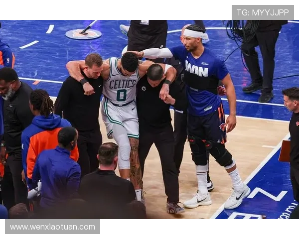 凯尔特人客场挑战尼克斯加尔扎与塔图姆缺阵其余球员状态良好